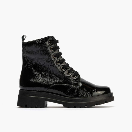 Bota Militar en Charol Negro Pitillos